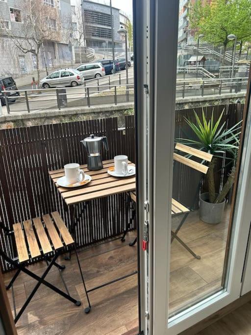 Apartament Piso Deluxe Con Balcon Cerca Del Casco Viejo Bilbao Zewnętrze zdjęcie